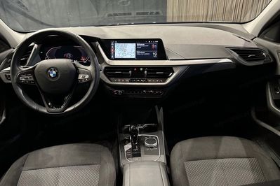 BMW Seria 1 118i Advantage aut