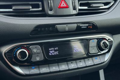 Hyundai i30 1.5 T-GDI 48V Smart