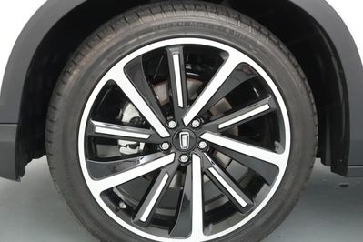 Bestune T77 1.5T Business + DCT