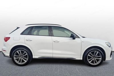 Audi Q3 35 TFSI S Line