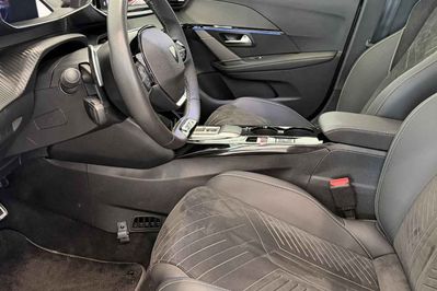 Peugeot 208 e-208 GT 54kWh