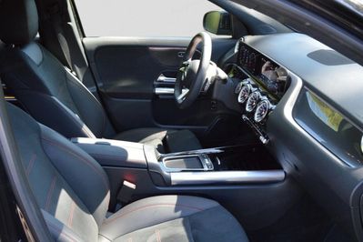 Mercedes GLA 200 AMG Line