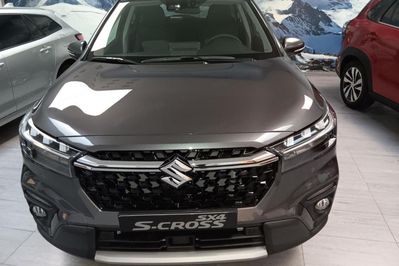 Suzuki S-Cross 1.5 Strong Hybrid Premium AGS
