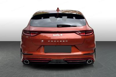 Kia ProCeed GT  1.6 T-GDI DCT