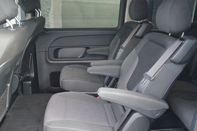 Mercedes V Klasa V250d Długi 4-Matic 9G-Tronic