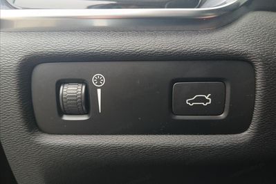 Volvo V60 B4 D Momentum