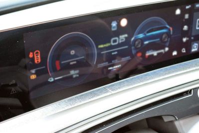 Peugeot 5008 GT e-DCS7 1.6 PHEV