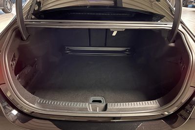 Mercedes E Klasa 220 d 4-Matic AMG