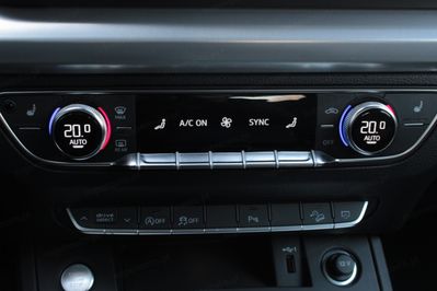 Audi Q5 40 TFSI quattro S Line Sportback