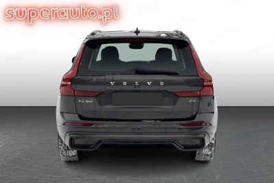 Volvo XC60 B4 B Plus Dark
