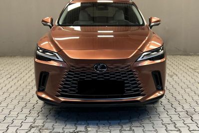 Lexus RX 350h Omotenashi