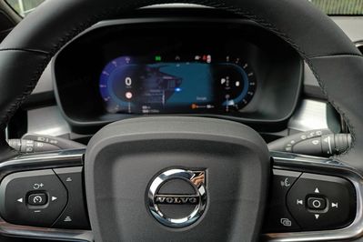 Volvo XC40 B3 Plus Dark