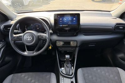 Toyota Yaris Hybrid Style