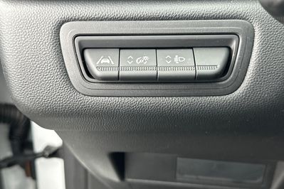 Renault Captur Intens 1.3 E-Tech EDC