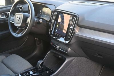 Volvo XC40 B3 Plus Dark