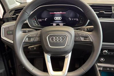 Audi Q3 40 TFSI quattro S Line