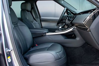 Land Rover Range Rover Sport D300  Dynamic SE
