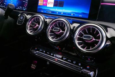 Mercedes Klasa A 250 e AMG Line