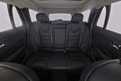 Volvo V60 B4 B Ultra Dark