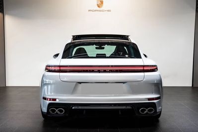 Porsche Panamera 4S E-Hybrid
