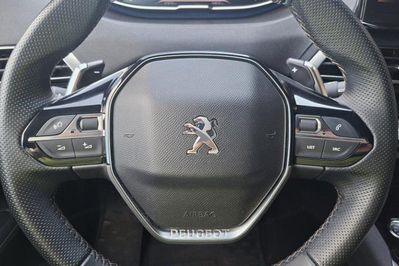 Peugeot 3008 GT EAT8