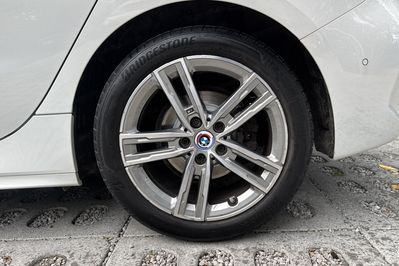 BMW Seria 1 118i M Sport
