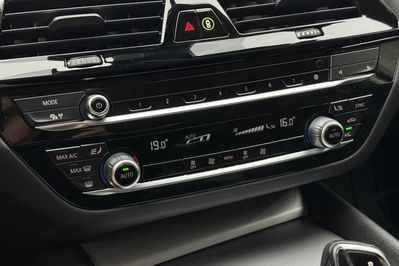 BMW Seria 5 Touring 520i