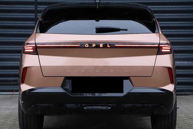 Opel Grandland X GS Standard Range Electric 73kWh