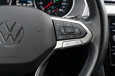 Volkswagen Passat TSI ACT mHEV DSG