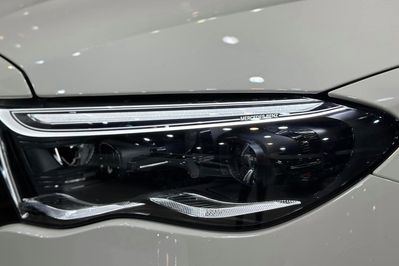 Mercedes Klasa E 300 e  4-Matic AMG