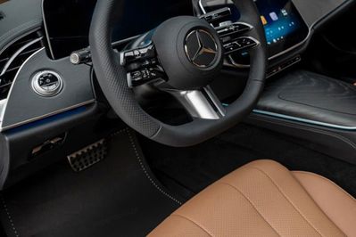 Mercedes Klasa E 220 d  4-Matic AMG