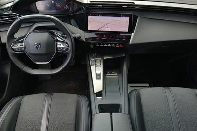 Peugeot 308 1.2 Puretech Allure S&S EAT8