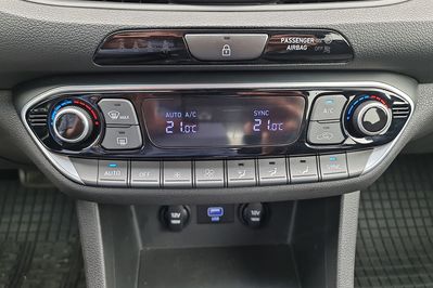 Hyundai i30 t-Gdi 48V Smart Dct