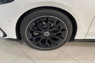 Mercedes CLA 220 4-Matic AMG Line