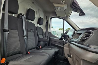 Ford Transit L4H3