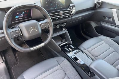 Citroen C4 PureTech EAT8