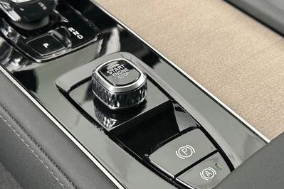 Volvo XC90 B5 B AWD Plus Bright 7os aut