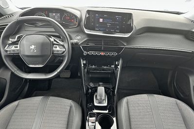 Peugeot 2008 Allure Pack 1.2 PureTech EAT8