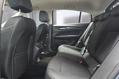Opel Insignia 2.0 T Business Elegance S&S aut