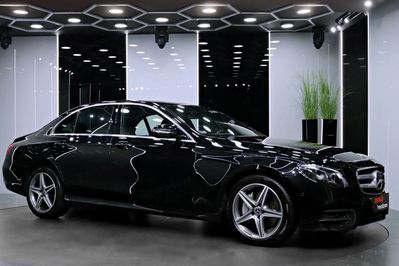 Mercedes E Klasa E 220 d 4-Matic AMG/Avantgarde