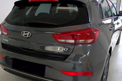 Hyundai i30 1.6 T-GDI Smart DCT