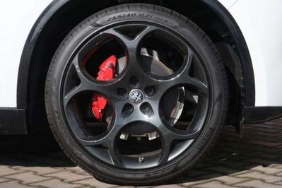 Alfa Romeo Stelvio Turbo Veloce Q4