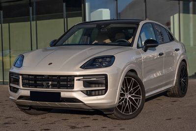 Porsche Cayenne Coupe Black Edition