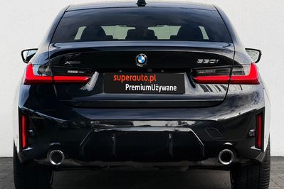 BMW Seria 3 330i xDrive M Sport