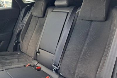 DS DS7 Crossback PURETECH 180