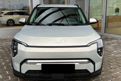 Kia EV3 81.4kWh Earth