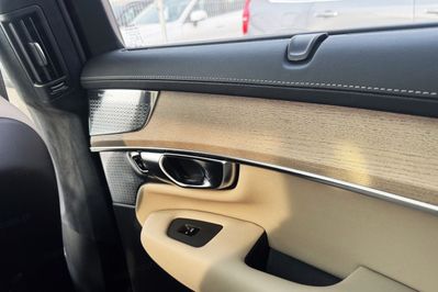 Volvo XC90 T8 AWD Plug-In Hybrid Ultra Bright 7os aut