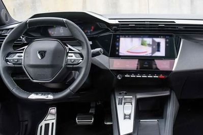 Peugeot 408 GT Exclusive S&S 1.2 mHEV  e-DSC6