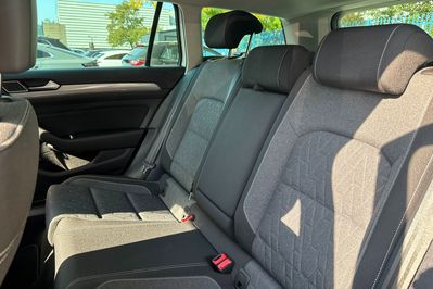 Volkswagen Passat Business 1.5 TSI EVO DSG