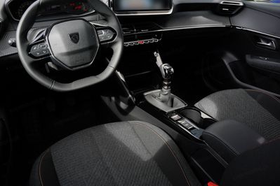 Peugeot 208 Business 1.2 PureTech